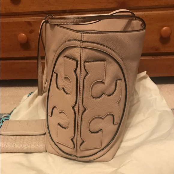 Tory Burch All T purse, wallet and dustbag! - Picture 2 of 8